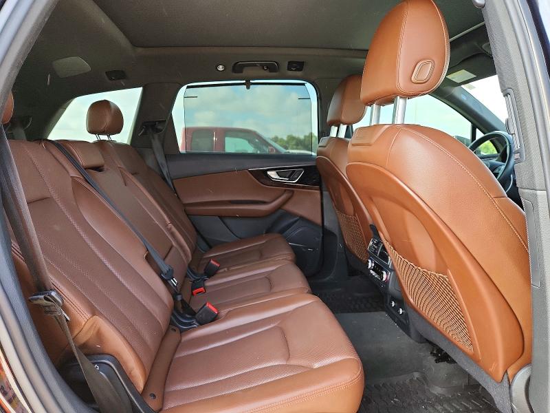 Photo 11 from auction – 2019 AUDI Q7 with VIN WA1LAAF76KD047673