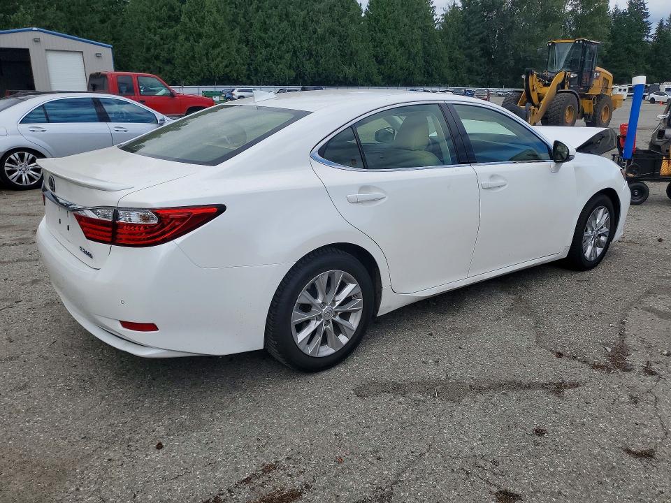 Photo 3 from auction – 2015 LEXUS ES with VIN JTHBW1GG8F2084449
