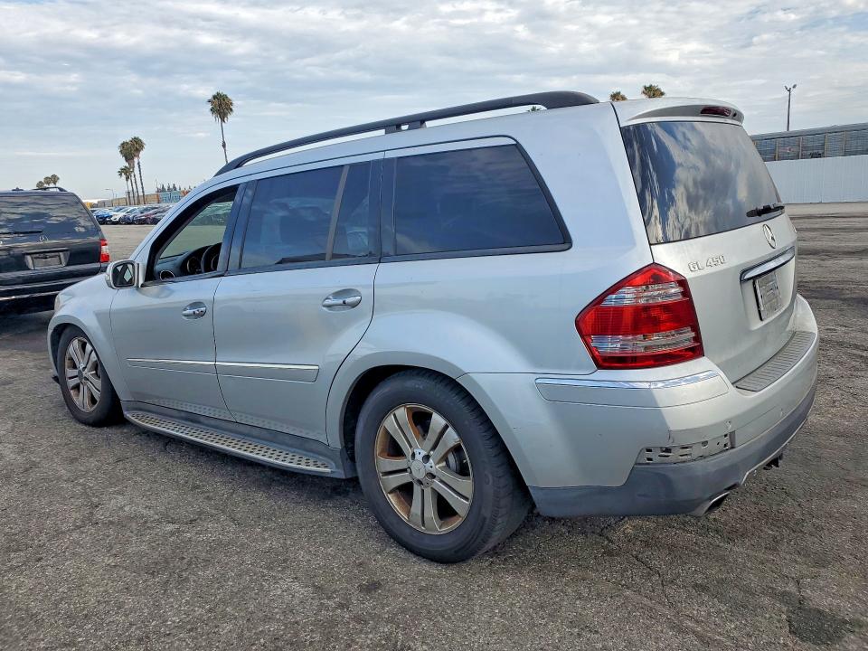 Photo 2 from auction – 2008 MERCEDES-BENZ GL with VIN 4JGBF71E38A398722