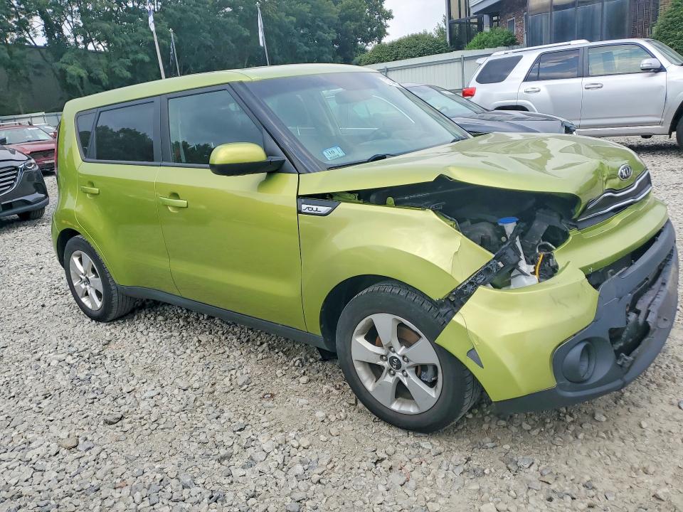 Photo 4 from auction – 2017 KIA SOUL with VIN KNDJN2A28H7885469