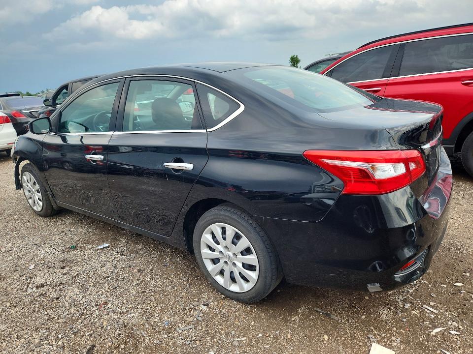Photo 2 from auction – 2017 NISSAN SENTRA with VIN 3N1AB7AP5HY350179