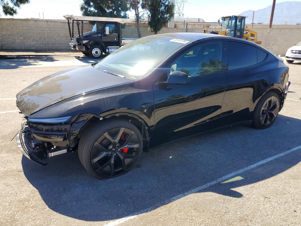 TESLA MODEL Y 2026 with VIN 7SAYGDET1TA668744 - Photo from auction