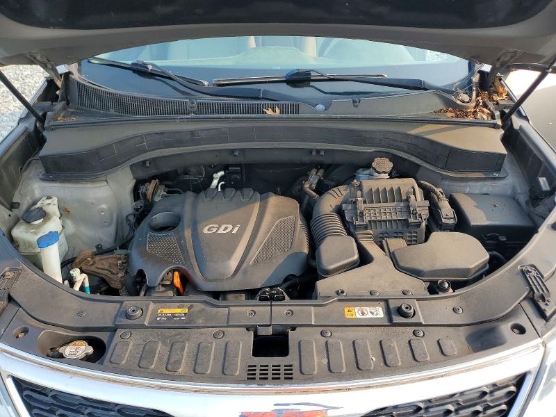 Photo 12 from auction – 2014 KIA SORENTO with VIN 5XYKTCA69EG450056