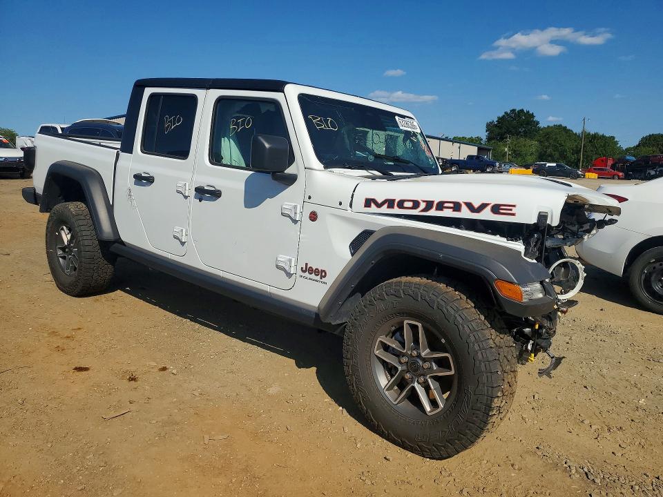 Photo 4 from auction – 2026 JEEP GLADIATOR with VIN 1C6RJTEG3TL151338