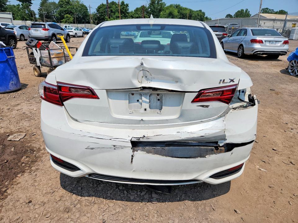 Фото 6 с аукциона – 2016 ACURA ILX с VIN 19UDE2F38GA024665