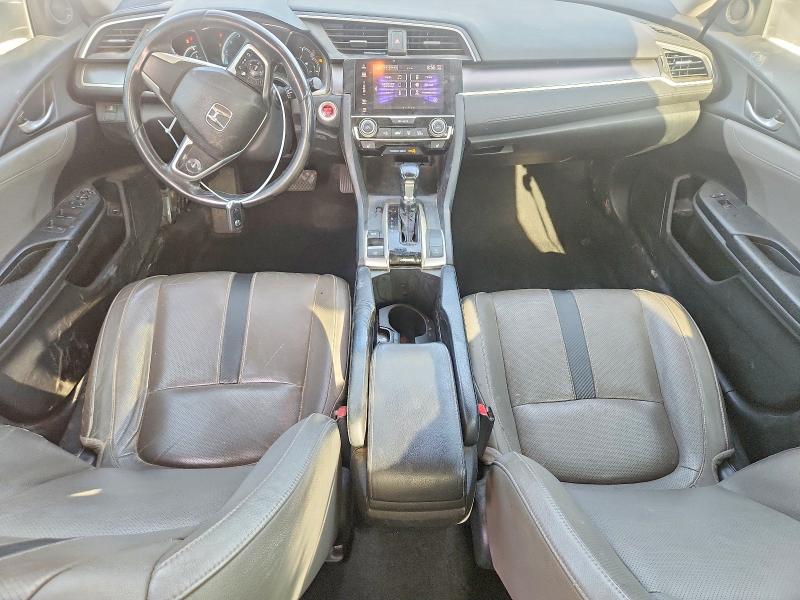 Photo 8 from auction – 2017 HONDA CIVIC with VIN 19XFC1F79HE015613