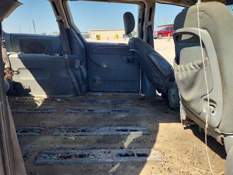 Снимка 11 от търг – 2008 CHRYSLER TOWN & CNTRY с VIN 1A4GJ45R88B266953