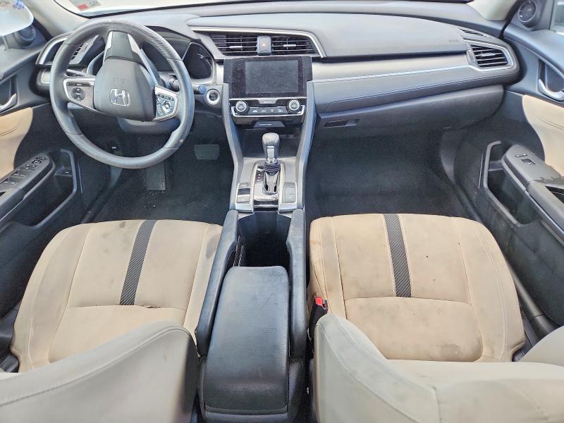 Photo 8 from auction – 2018 HONDA CIVIC with VIN 2HGFC2F74JH558157