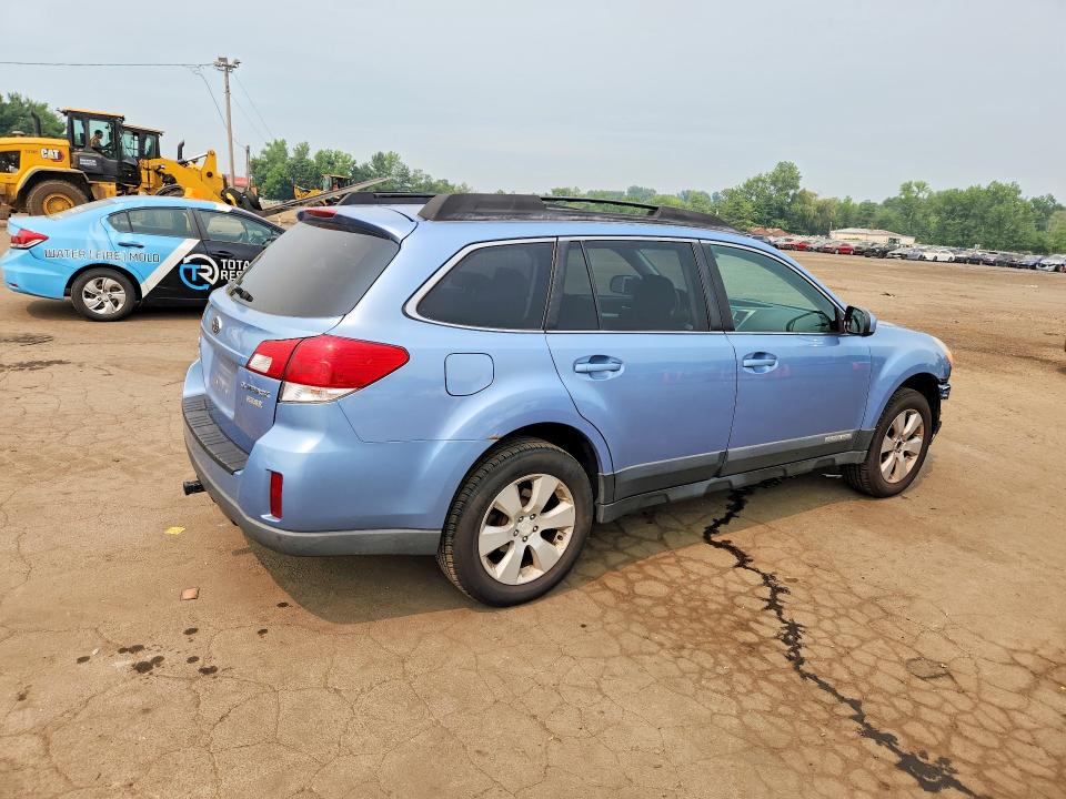 Photo 3 from auction – 2011 SUBARU OUTBACK with VIN 4S4BRBGC4B3403177
