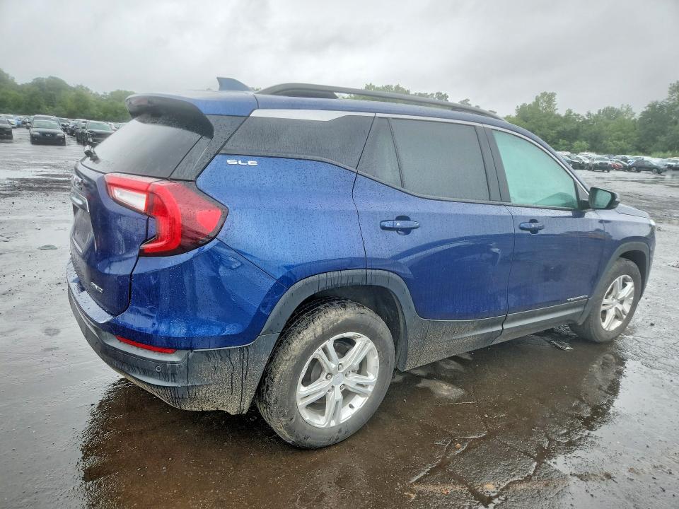 Photo 3 from auction – 2022 GMC TERRAIN with VIN 3GKALTEV1NL309864