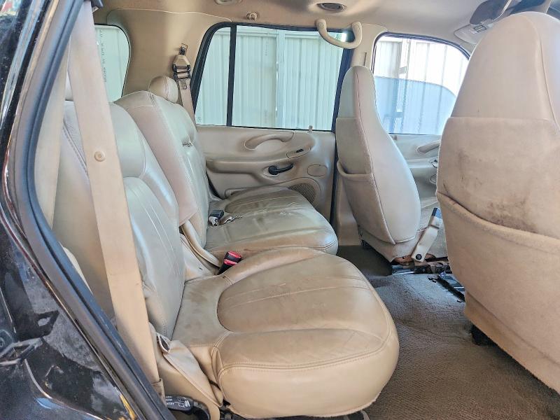 Photo 11 from auction – 2001 FORD EXPEDITION with VIN 1FMPU18LX1LA69829