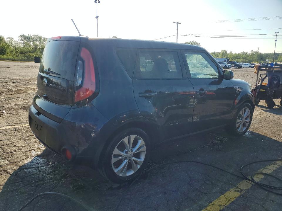 Photo 3 from auction – 2015 KIA SOUL with VIN KNDJP3A56F7210887