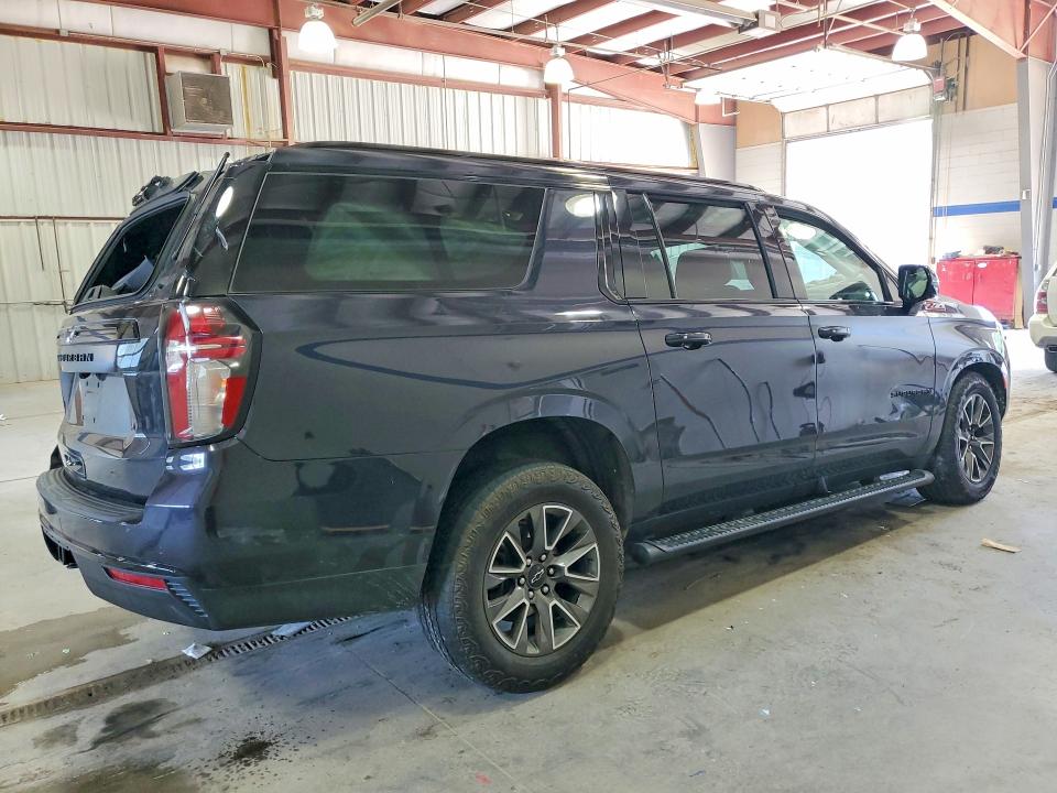 Photo 3 from auction – 2024 CHEVROLET SUBURBAN with VIN 1GNSKDKD7RR109792