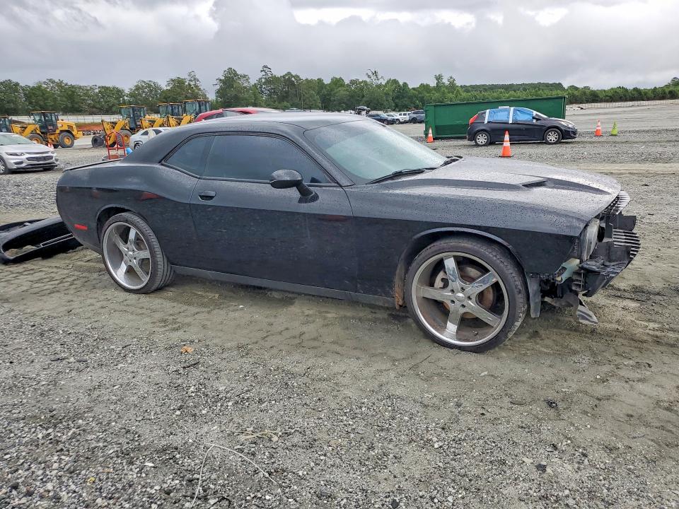 Photo 4 from auction – 2016 DODGE CHALLENGER with VIN 2C3CDZAG6GH354410