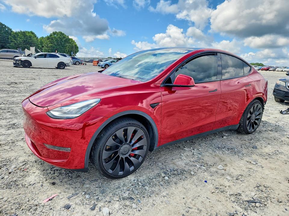 TESLA MODEL Y 2021 with VIN 5YJYGDEE6MF117955 - Photo from auction