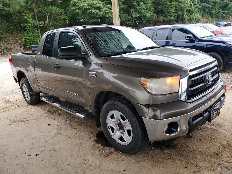 Photo 4 from auction – 2010 TOYOTA TUNDRA with VIN 5TFRY5F19AX097835