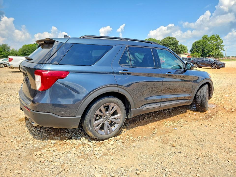 Photo 3 from auction – 2024 FORD EXPLORER with VIN 1FMSK7DHXRGA18632