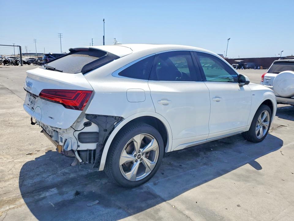 Photo 3 from auction – 2021 AUDI Q5 with VIN WA15AAFY4M2109300