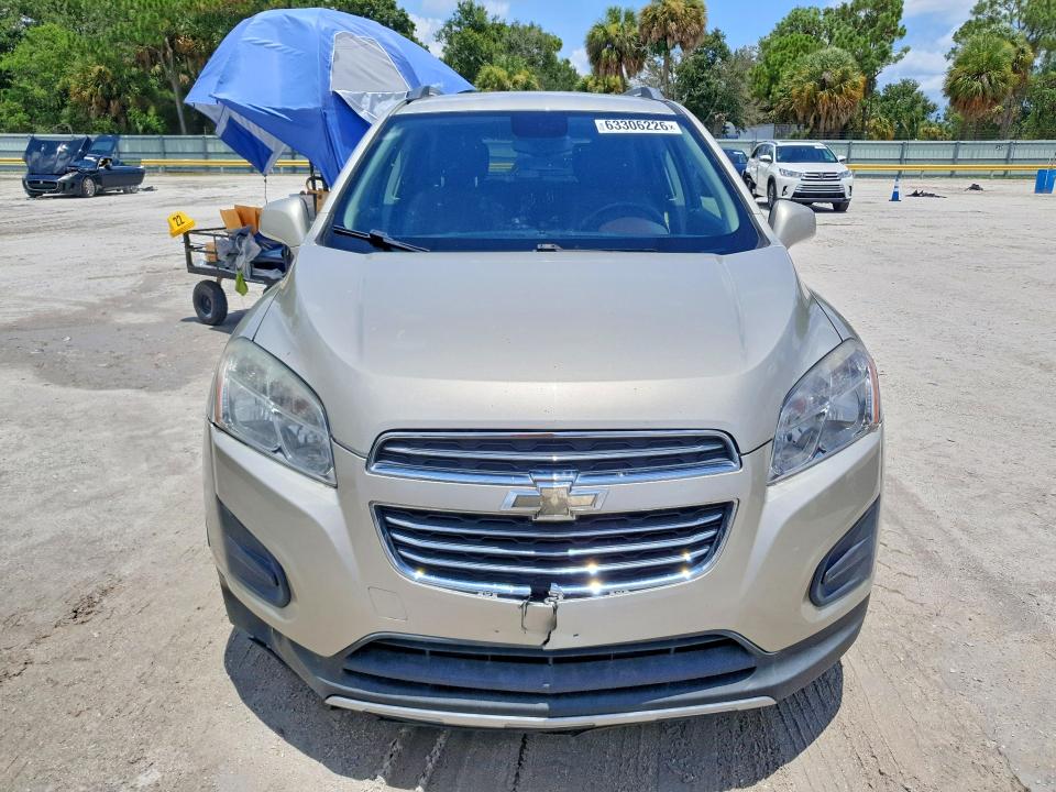 Photo 5 from auction – 2016 CHEVROLET TRAX with VIN 3GNCJLSB8GL243540