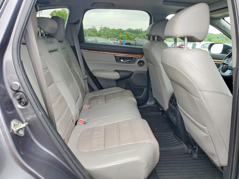 Photo 11 from auction – 2017 HONDA CR-V with VIN 2HKRW2H8XHH604181