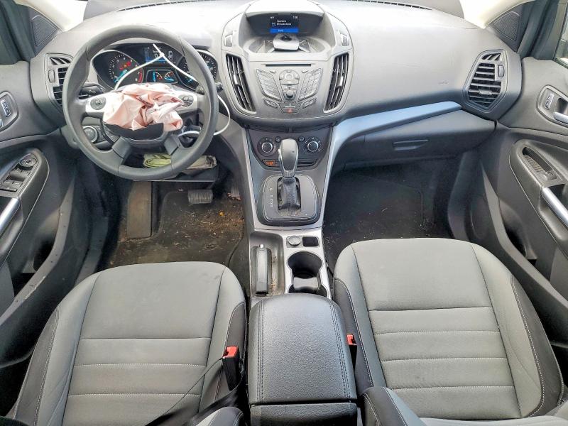 Photo 8 from auction – 2016 FORD ESCAPE with VIN 1FMCU0G71GUB72976