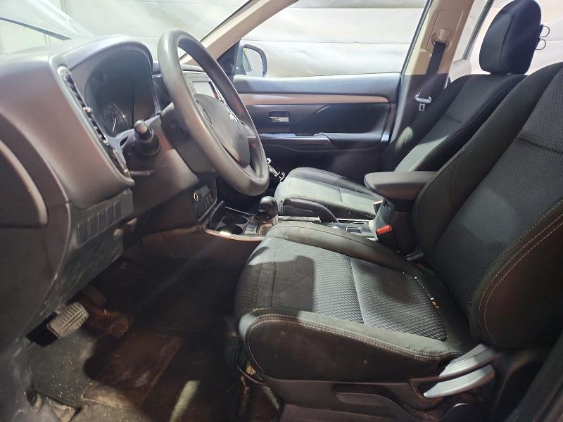 Photo 7 from auction – 2018 MITSUBISHI OUTLANDER with VIN JA4AZ3A35JZ039761