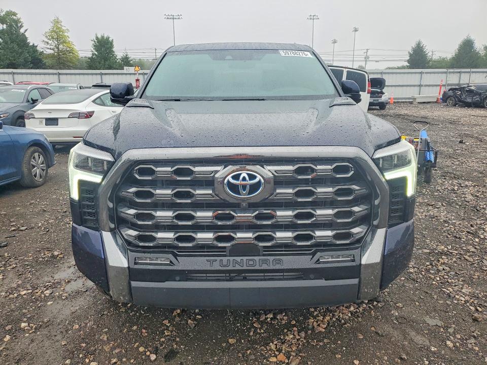 Zdjęcie 5 z aukcji – 2024 TOYOTA TUNDRA z VIN 5TFNC5DB5RX045106