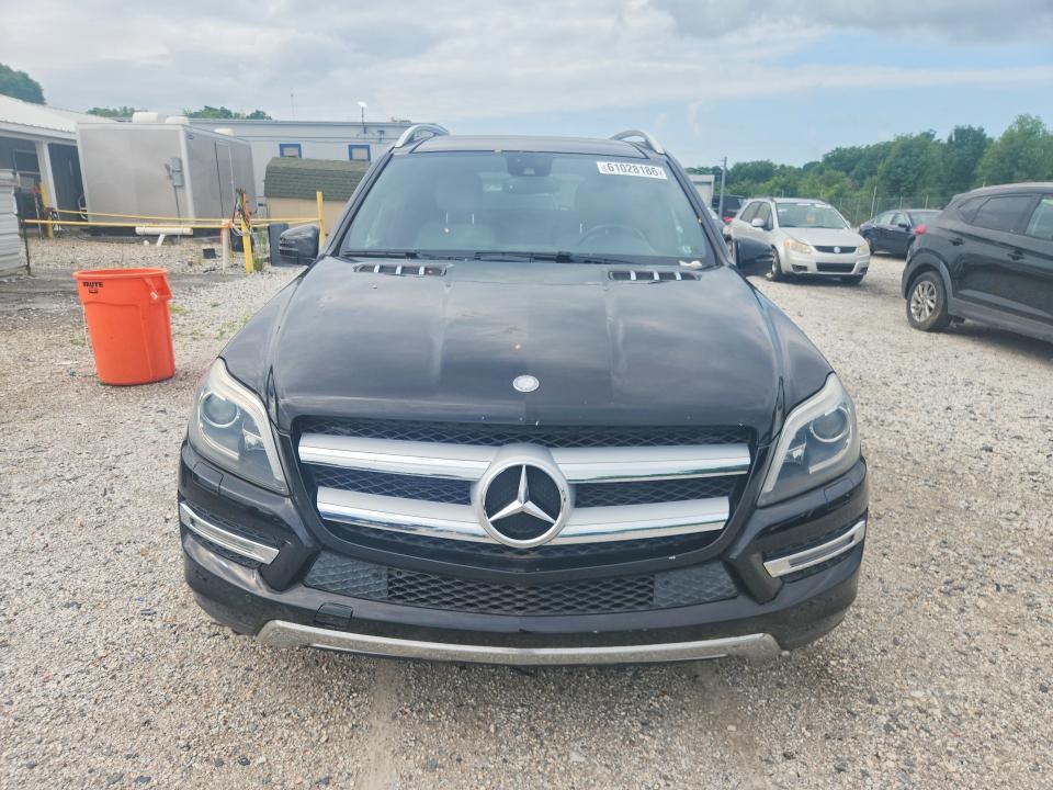Photo 5 from auction – 2013 MERCEDES-BENZ GL with VIN 4JGDF7CE9DA258982