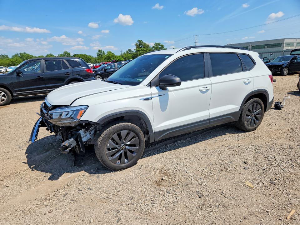 2023 VOLKSWAGEN TAOS