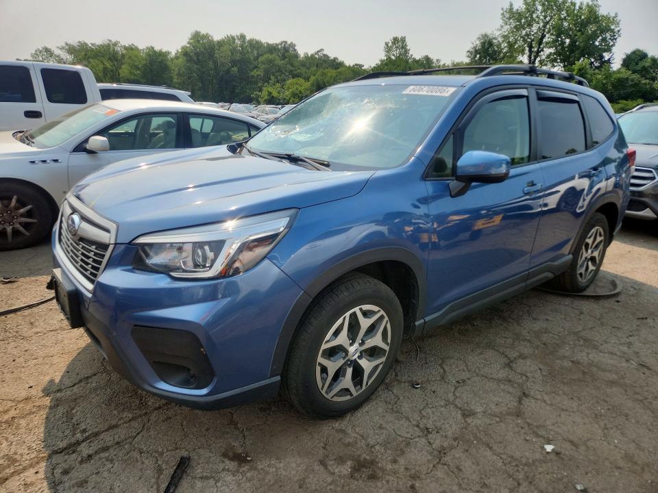 SUBARU FORESTER 2020 with VIN JF2SKAGC2LH473561 - Photo from auction