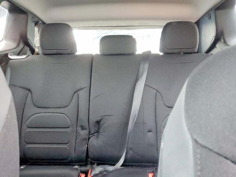 Photo 10 from auction – 2017 JEEP RENEGADE with VIN ZACCJBBHXHPG06078