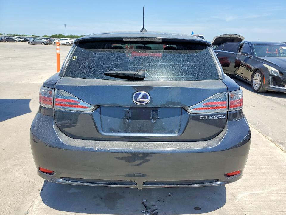 Foto 6 de la subasta – 2011 LEXUS CT con VIN JTHKD5BH8B2016207
