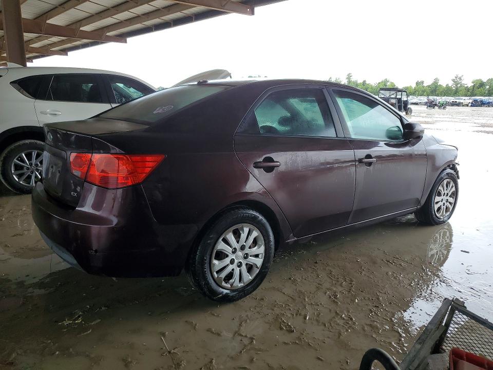 Photo 3 from auction – 2011 KIA FORTE with VIN KNAFU4A28B5327898