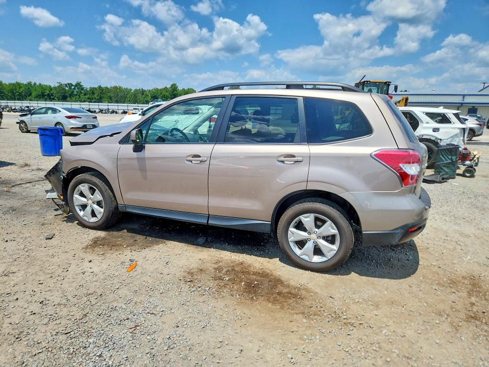Photo 2 from auction – 2015 SUBARU FORESTER with VIN JF2SJADC7FH574235