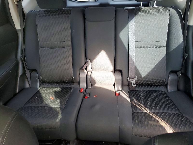 Photo 10 from auction – 2017 NISSAN ROGUE with VIN KNMAT2MT0HP555223