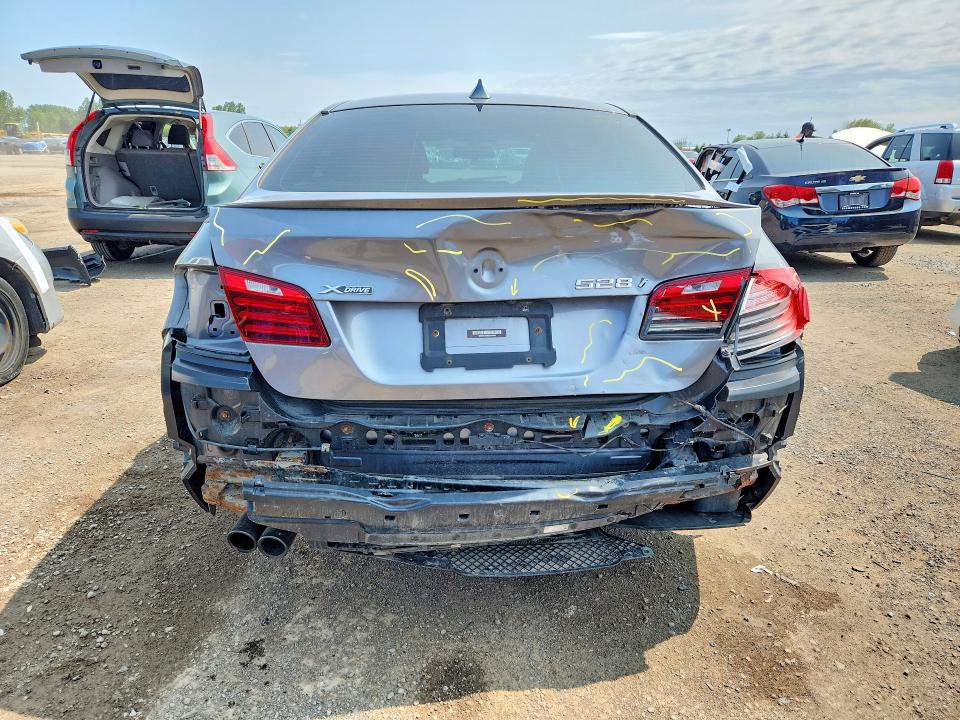 Photo 6 from auction – 2014 BMW 528 with VIN WBA5A7C58ED616805