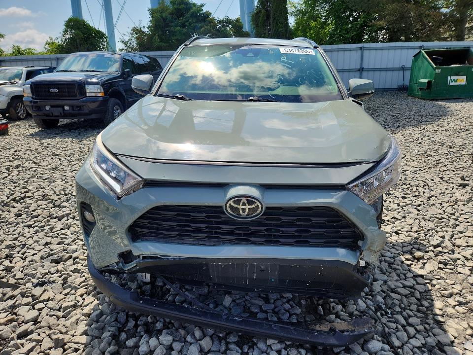 Photo 5 from auction – 2021 TOYOTA RAV4 with VIN JTMP1RFV4MD069775