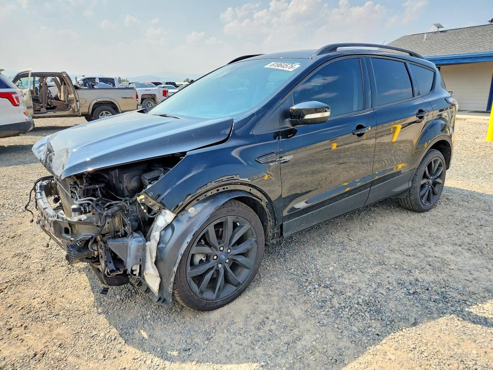 Foto 1 de la subasta – 2017 FORD ESCAPE con VIN 1FMCU9J92HUD96970