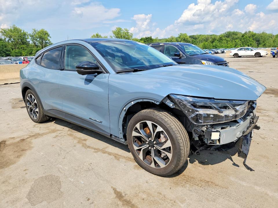 Photo 4 from auction – 2024 FORD MUSTANG MACH-E with VIN 3FMTK1SU6RMA45382