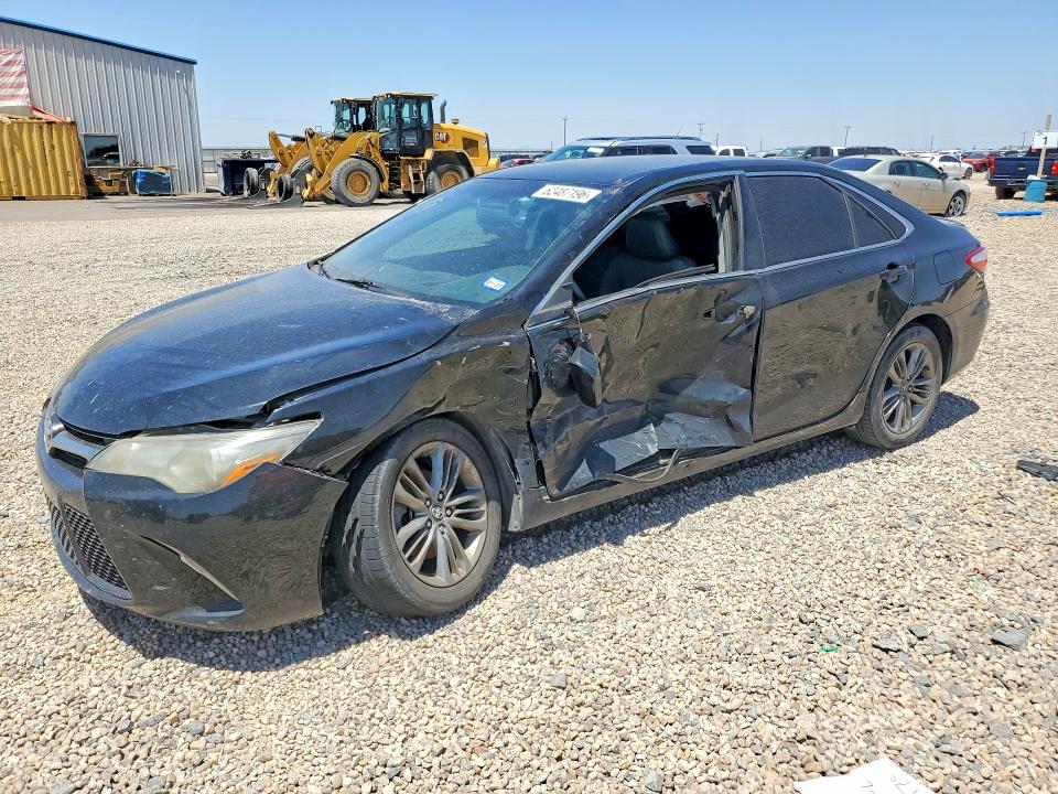 2017 TOYOTA CAMRY