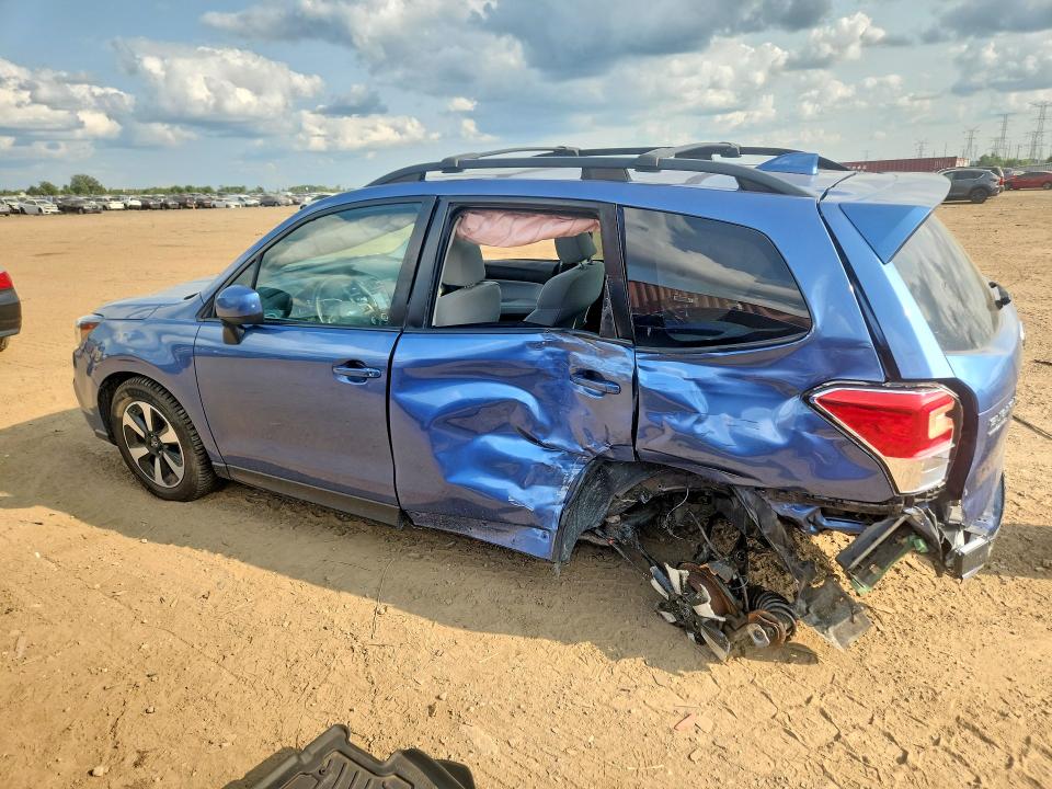 Photo 2 from auction – 2018 SUBARU FORESTER with VIN JF2SJAGC8JH544309