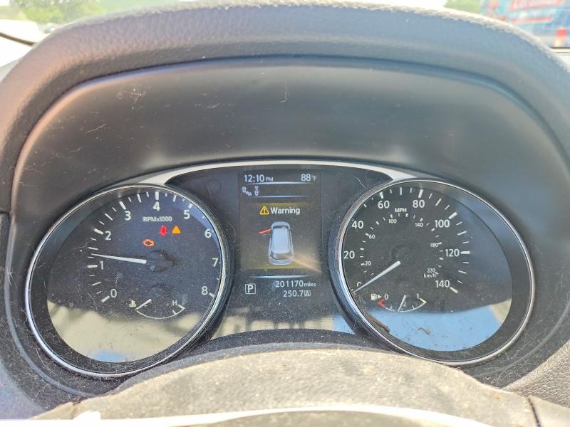 Photo 9 from auction – 2015 NISSAN ROGUE with VIN 5N1AT2MT8FC796852