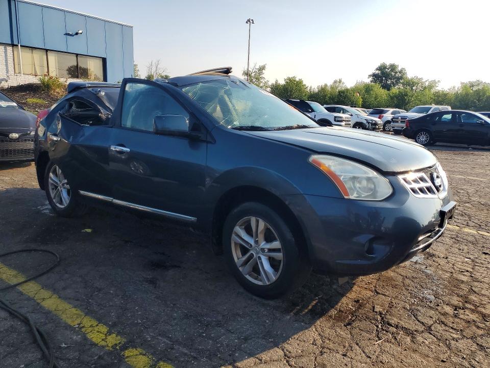 Photo 4 from auction – 2013 NISSAN ROGUE with VIN JN8AS5MTXDW504076