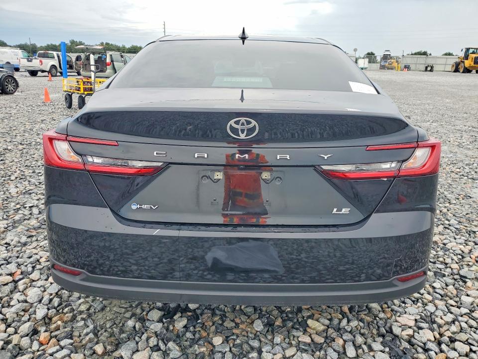 Фото 6 с аукциона – 2025 TOYOTA CAMRY с VIN 4T1DAACK6SU136352
