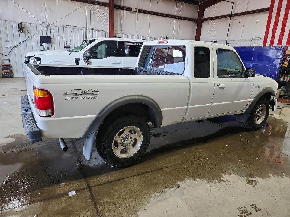 Photo 3 from auction – 1998 FORD RANGER with VIN 1FTZR15U7WPB62397
