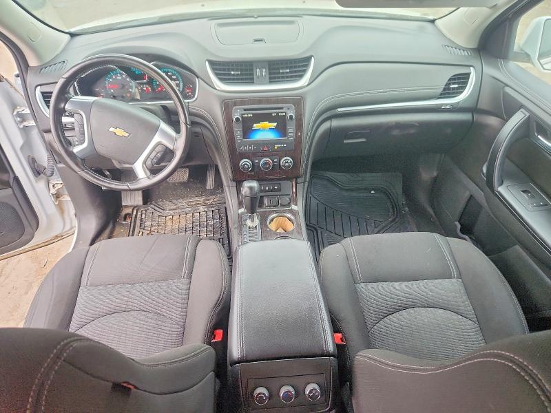 Photo 8 from auction – 2016 CHEVROLET TRAVERSE with VIN 1GNKRGKD0GJ336413