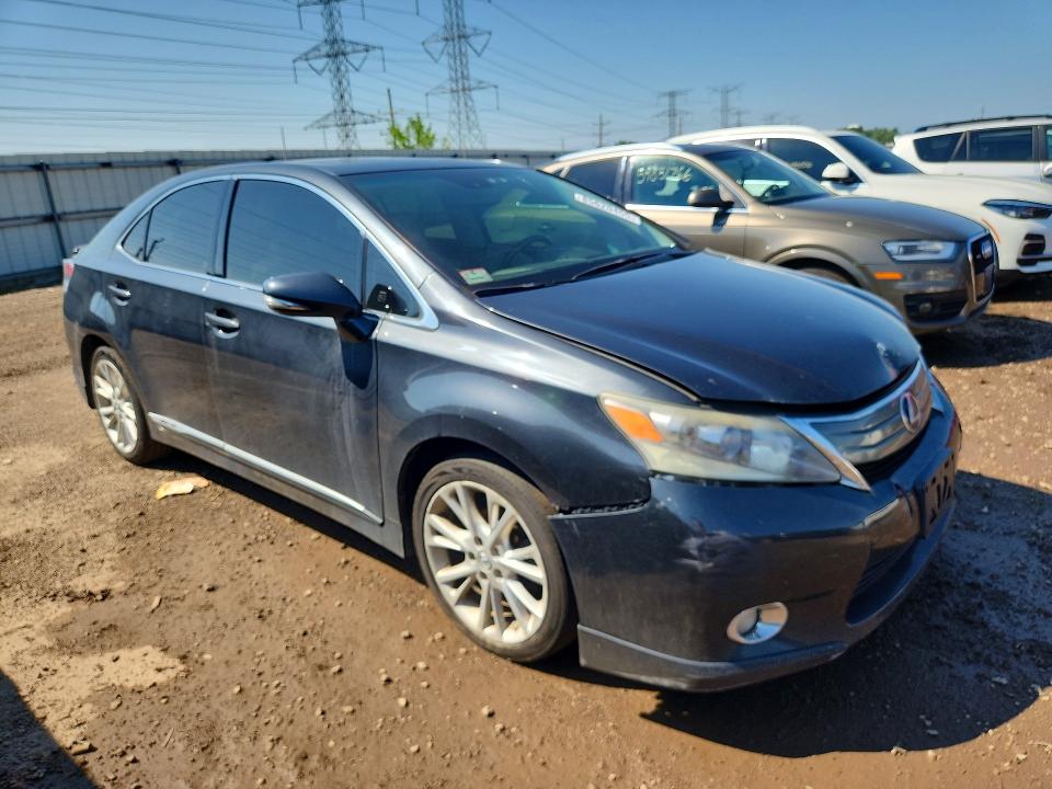 Photo 4 from auction – 2010 LEXUS HS with VIN JTHBB1BA3A2013134