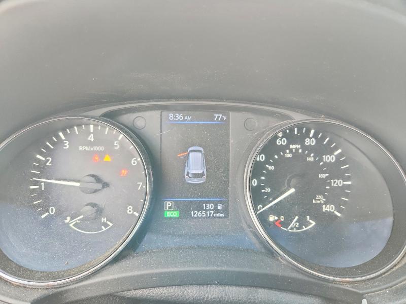 Photo 9 from auction – 2018 NISSAN ROGUE with VIN 5N1AT2MT0JC752398