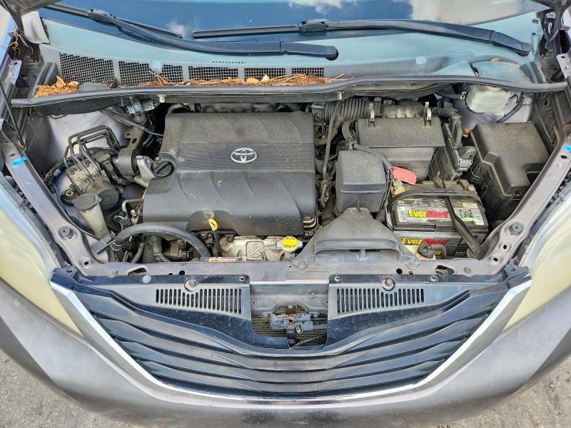 Zdjęcie 12 z aukcji – 2011 TOYOTA SIENNA z VIN 5TDKK3DC2BS150555