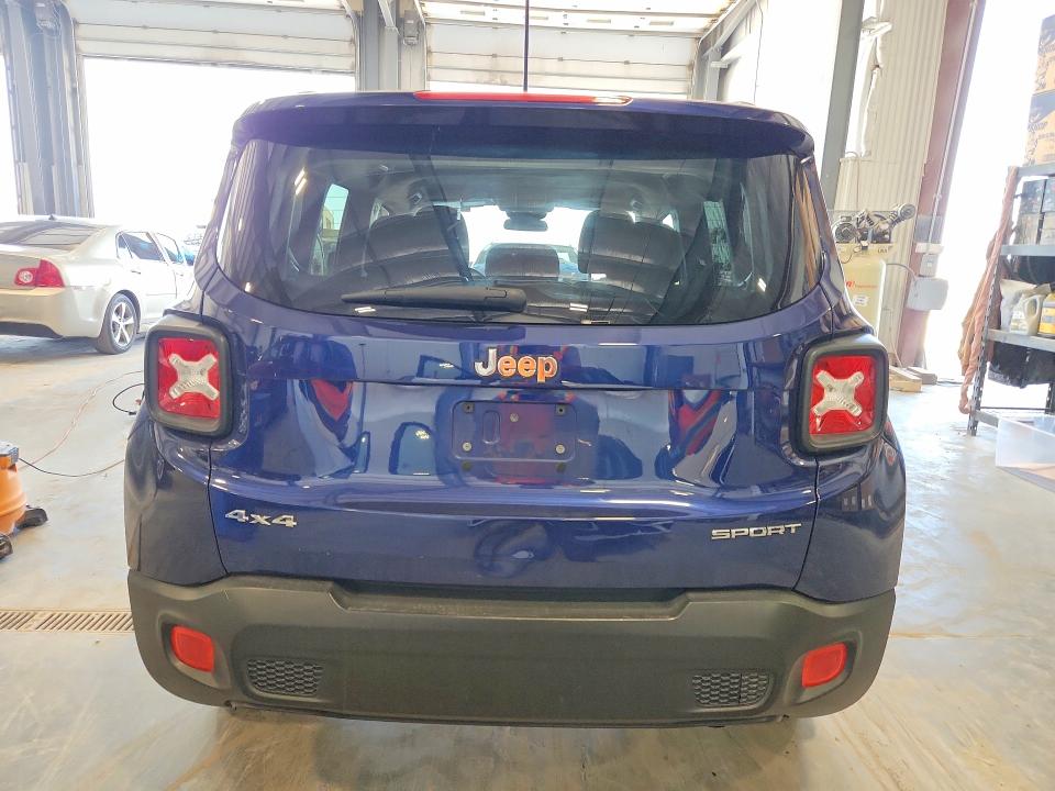 Photo 6 from auction – 2017 JEEP RENEGADE with VIN ZACCJBAB5HPG56478